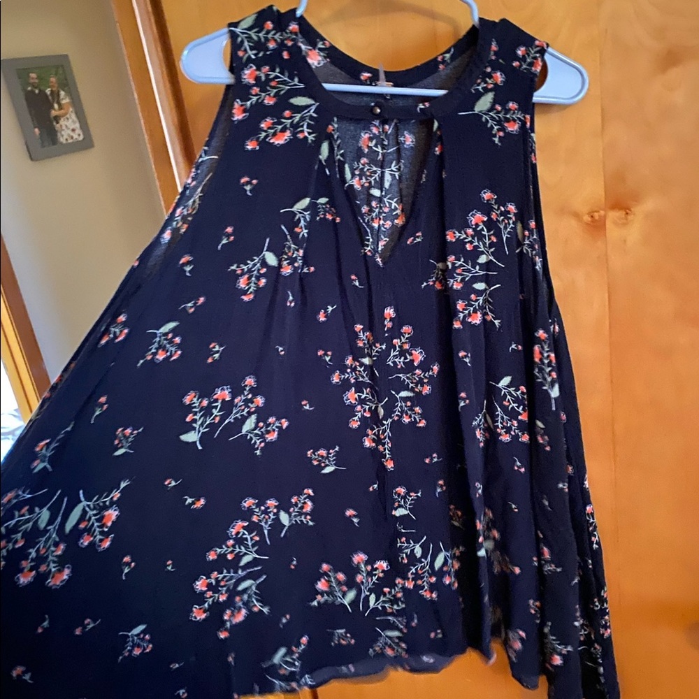 FREE PEOPLE flowing blouse